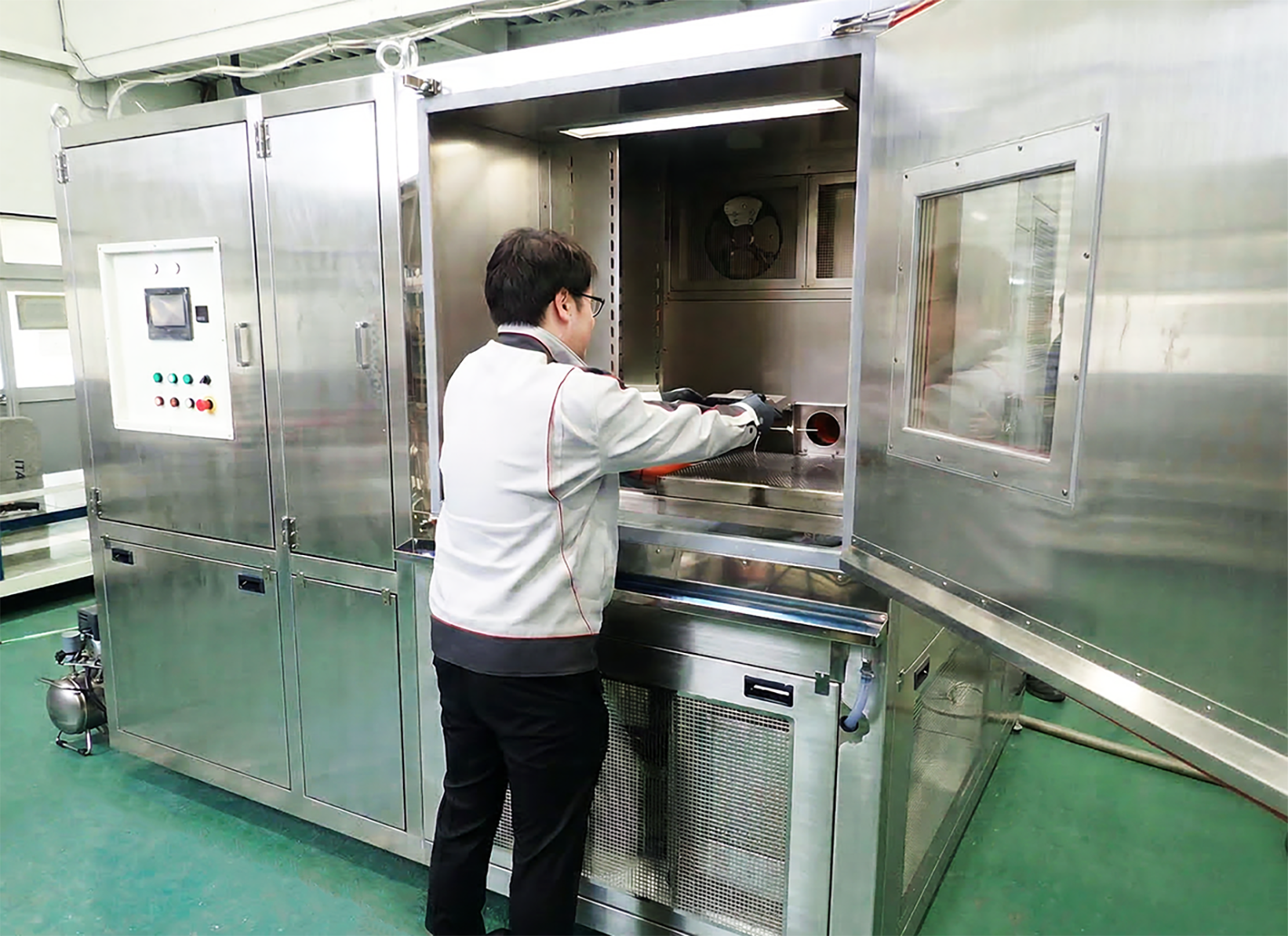 スプラッシュウォーター試験機